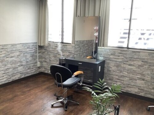 ジェンティーユ(JENTILLE)(愛知県名古屋市中区栄2-4-11 チサンマンション広小路201)