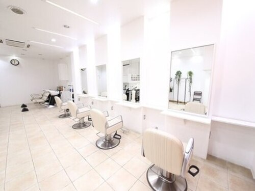 HAIR DESIGN baobab バオバブ(京都府京都市左京区下鴨西本町32-1 奥村ビル1F)