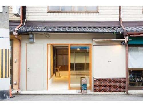ハット(hut.)(京都府京都市中京区西ノ京内畑町22)