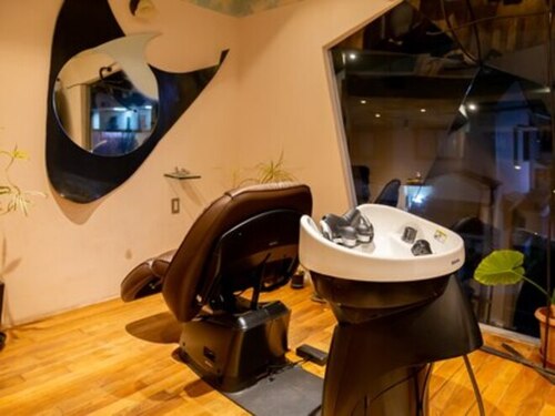 ボイスバーバー 高野店(VOICE BARBER)(京都府京都市左京区高野泉町12-98)