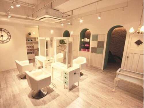フルリール ヘアーアンドケア(fleurir Hair&care)(京都府京都市左京区北白川西蔦町28(ヴィラ佐藤1F))