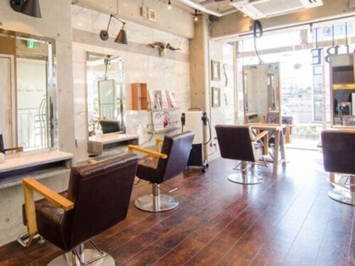 オーブ ヘアー コト 京都北山店(AUBE HAIR koto)(京都府京都市左京区下鴨南芝町43-5 グランドライン北山1F)