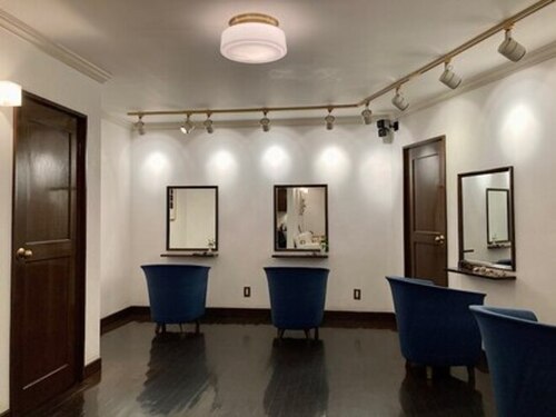 オデオン ヘアー サロン(Odeon hair salon)(京都府京都市左京区北白川蔦町21-4 エルアパートメント1F)