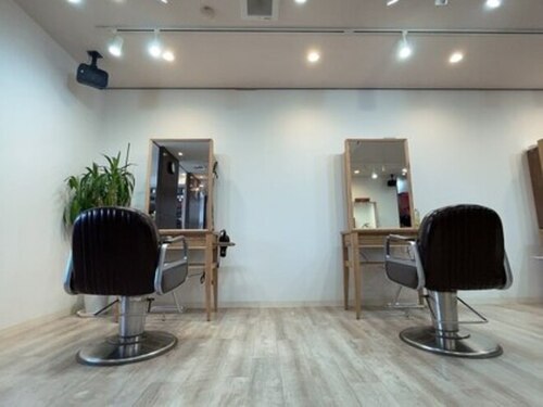 ヘアー スニップ(hair snip)(京都府京都市西京区上桂前田町16 レイディアンス1F)