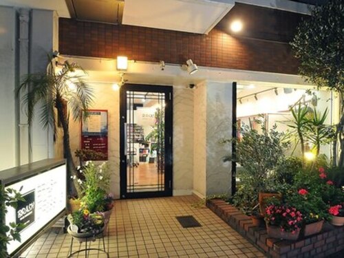 ブラッシュヘアードレッシング(BRASH Hair Dressing)(京都府京都市左京区一乗寺大原田町2-4 ルミエール高野1F)