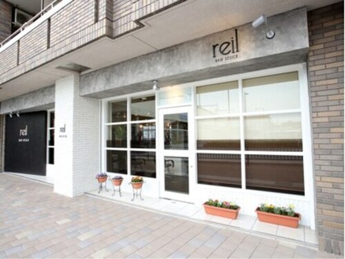 レイルヘアーデザイン(reil HAIR DESIGN)(京都府宇治市広野町西裏66-1)