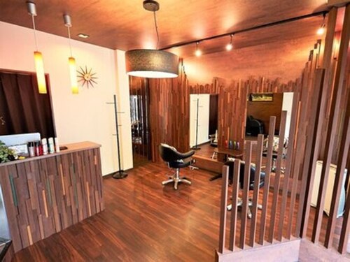 ヘアーマジックモンキーラフター(hair magic monkey Laughter)(大阪府大阪市住吉区長居東4-15-30)