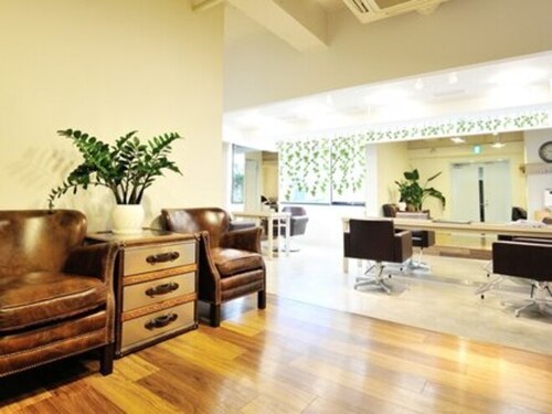 オーガニックサロン フェイス 茶屋町店(organic salon face)(大阪府大阪市北区鶴野町2-1 梅田タナダビル2F)