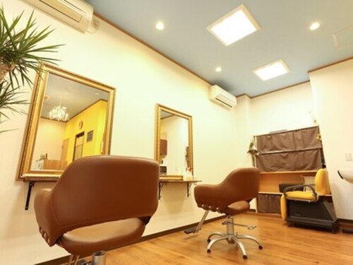 ヘアーアンドビューティー ヒマワリ(hair&beauty Himawari)(大阪府大阪市東住吉区北田辺6-7-9 ハイツプルミエ1F)