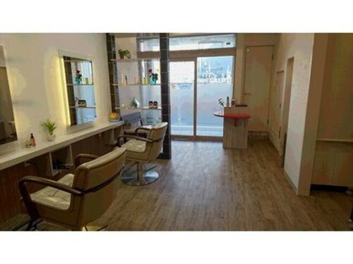 ヘアーデザイン フロラシオ(hair design FLORACIO)(大阪府大阪市大正区三軒家西1-24-5)