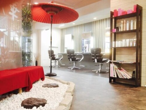 カグヤ ヘアーリンク 森小路店(華月 Hair L.I.N.C.)(大阪府大阪市旭区新森2-4-3 新森レジデンス2F)