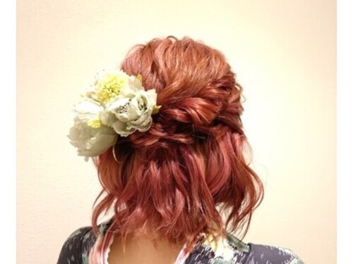 ヘアーアンドメイク ディライト(Hair&Make Delight)(大阪府大阪市中央区南船場3-11-27日宝シルバービル604)