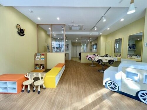 ピース(PEACE)(大阪府大阪市中央区農人橋2-1-6 GARNET BLDG.OSAKA1階)