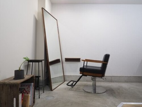 チャルラ(CHARLA)(大阪府大阪市福島区福島5-17-33 Baum Hausen福島Hanare102)