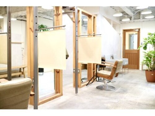 イチトニブンノイチ(1TO2BUNNO1 beauty&more)(大阪府大阪市福島区福島2-9-1Aya Fukushimaビル 2F)