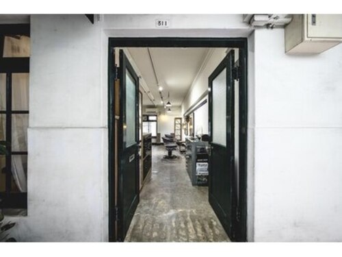 ザ キュー(THE QUE)(大阪府大阪市中央区淡路町2-5-8 船場ビルディング311号室)