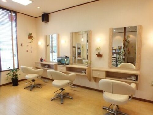 ヘアーハウス ハーツ(Hair House Heart’s)(大阪府高槻市真上町2‐3‐27)