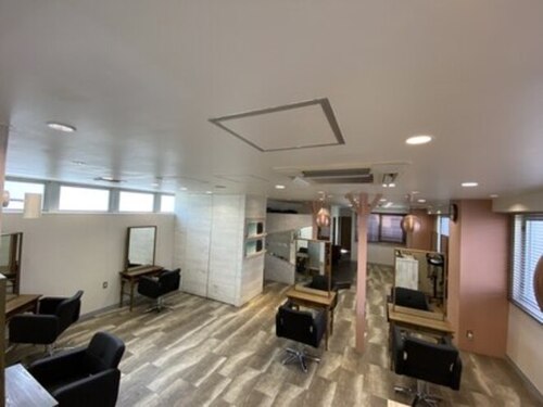 アグ ヘアー パーク 枚方店(Agu hair park)(大阪府枚方市新町1-7-4 StoRK BLDG5階)