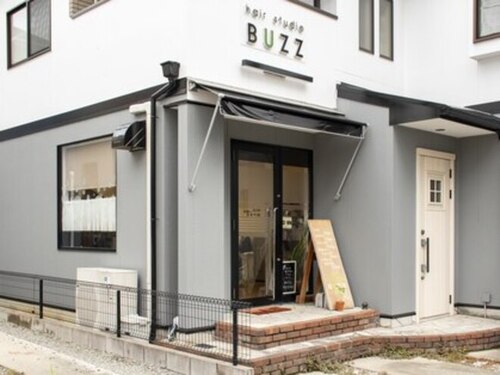 バズ(BUZZ)(大阪府和泉市伏屋町3-3-58)