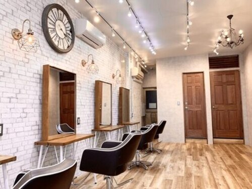 アグ ヘアー ペルラ 和泉府中駅前2号店(Agu hair perla)(大阪府和泉市府中町1-6-12 1F)