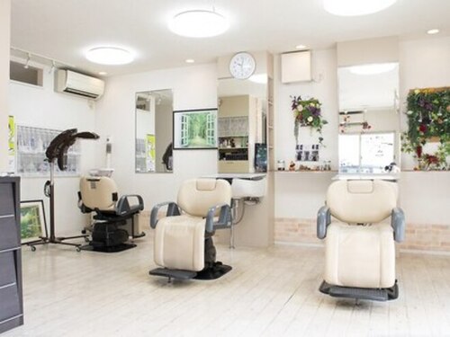 ヘアーワールド ゼロ(Hair world Ze:Ro)(兵庫県神戸市西区玉津町西河原376-1)