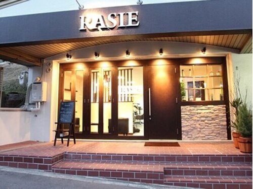 レイシー 名谷店(RASIE)(兵庫県神戸市須磨区北落合1-4-18)