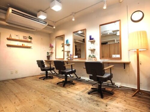 ビグディーサロン 武庫川(BIGOUDI salon)(兵庫県西宮市笠屋町8-32 ポコアポコビル1F)