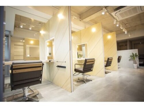 ヘアサロン テラ(Hair salon Tera)(奈良県奈良市尼辻北町7-7 プレステ8番館 108号 )