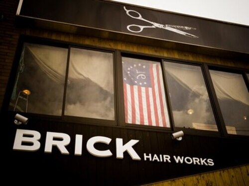 ブリック ヘアーワークス(BRICK HAIRWORKS)(奈良県北葛城郡上牧町服部台5-1-8 クリエイトプラザ1-3号室 2F)