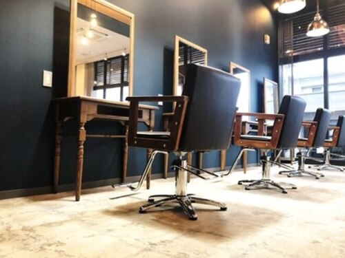 ネイビーヘアデザイン(navy hair design)(岡山県岡山市北区問屋町21-103)