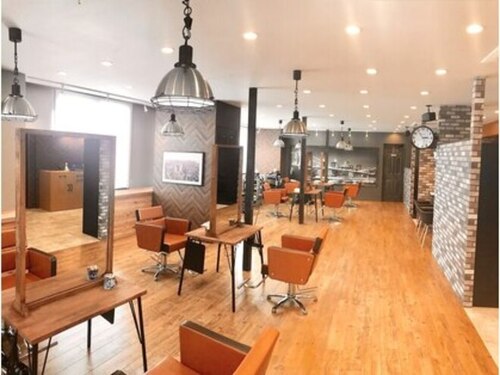 アグ ヘアー スリール 岡山下中野店(Agu hair sourire)(岡山県岡山市北区下中野520-2 三栄ビル2階)