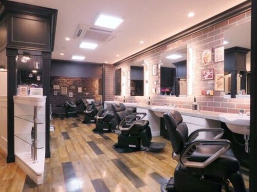 ミオスタイル 原尾島店(MIOSTYLES)(岡山県岡山市中区浜605-2メゾン小松1F)