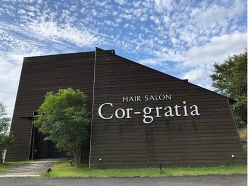 ヘアーサロン コルグラーティア(Cor-gratia)(岡山県津山市高野山西813-4)