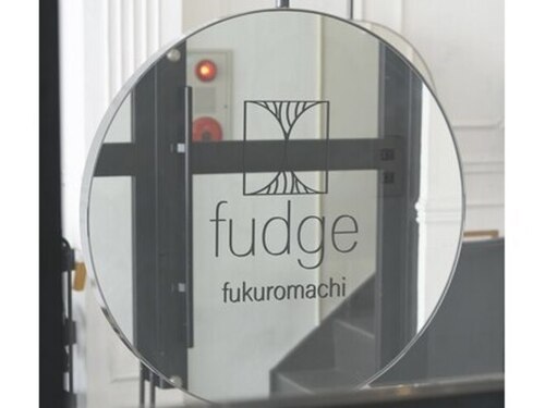 ファッジ(fudge)(広島県広島市中区袋町7-32 晃和ビル2F)