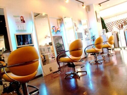 ヘアースタジオ ビー クール(Hair studio BE cool)(福岡県北九州市小倉南区守恒本町1-1-10 COMSTAY106ビル102)