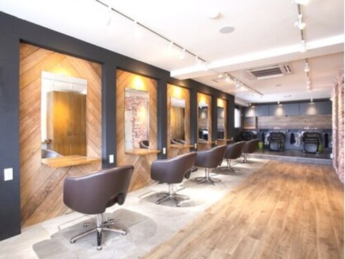 セシルヘアー 小倉店(Cecil hair)(福岡県北九州市小倉北区京町2-4-32 セヴネス小倉6F)