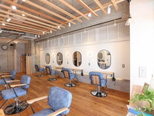 アグ ヘアー サンド 小倉守恒店(Agu hair sand)(福岡県北九州市小倉南区守恒本町2-2-11 守恒サンシャインみらい1F 101)