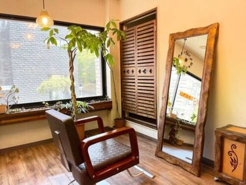 ヘアーエスパス(HAIR ESPACE)(福岡県福岡市中央区大濠公園3-2-2F)