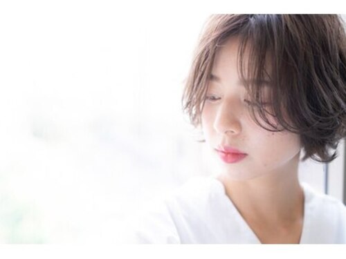 フィルムヘアー(filum hair)(福岡県福岡市東区千早5-13-5 treriva2 1階)