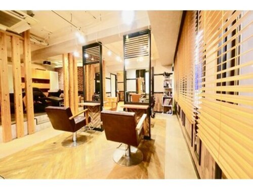 オーブ ヘアー リリー 博多2号店(AUBE HAIR lily)(福岡県福岡市博多区博多駅前3-23-15 アースコート博多駅前ビル2F)