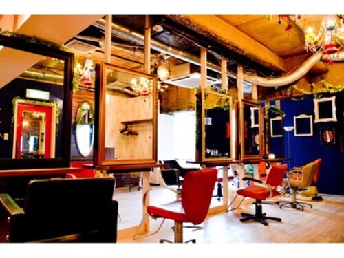 ヴォイス ヘアサロン Hair Salon Voice(福岡県福岡市博多区中洲3-5-6三信ビル6F)