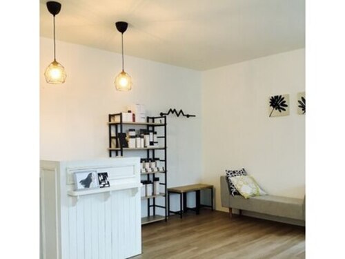 ヘアーサロンエム(Hair Salon m)(福岡県福岡市東区香椎駅前1-6-22号 フォレスト香椎駅前2F)