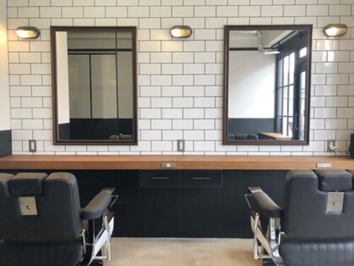 ワンエイトメンズサロン(ONE EIGHT MEN'S SALON)(福岡県福岡市西区周船寺1-1-32 ウエストフィールズ103)