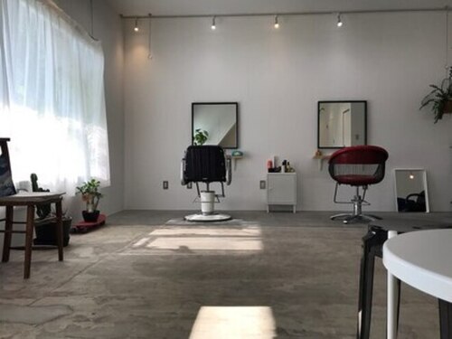 ナイーブヘアデザイン(NAiVE HAIR DESIGN)(福岡県柳川市辻町35-1)