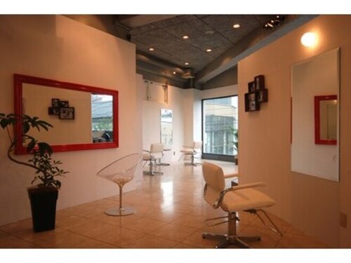 ヘアサロン ライア(HAIR SALON RIAH)(熊本県熊本市中央区水道町3-5上通Kビル2F)