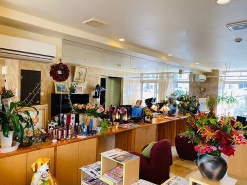 サロンデフローラ(Salon de Flore)(鹿児島県鹿児島市樋之口町9-2  さくらヒルズ樋之口弐番館)