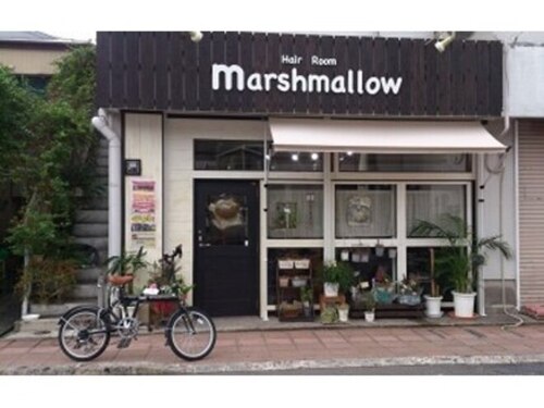 ヘアールーム マシュマロ(HAIR ROOM marsh mallow)(鹿児島県奄美市名瀬金久町16-1 あづま家ビル1F)